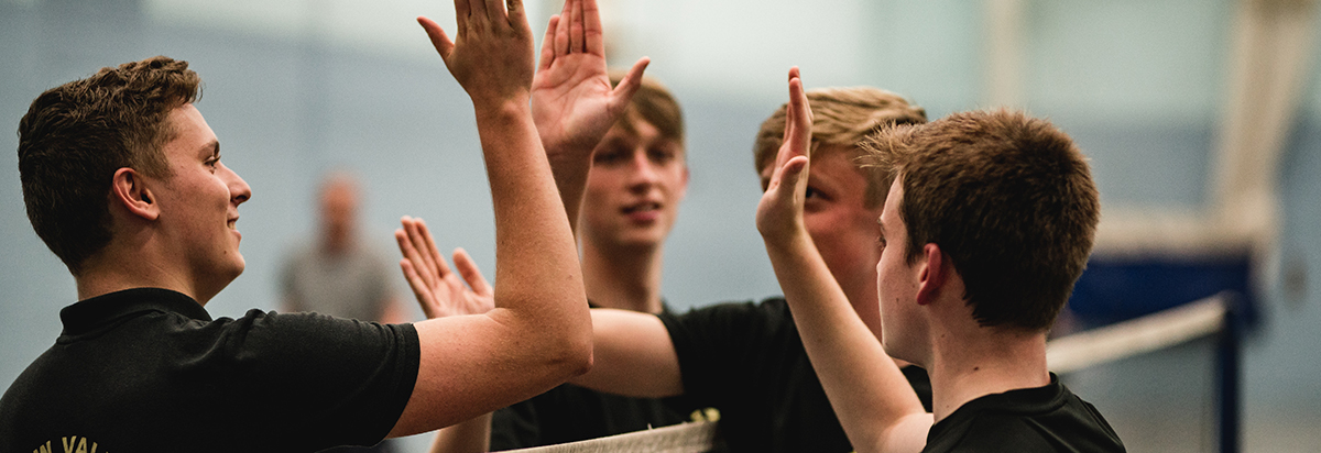 Club shot, high five Club shot, high five